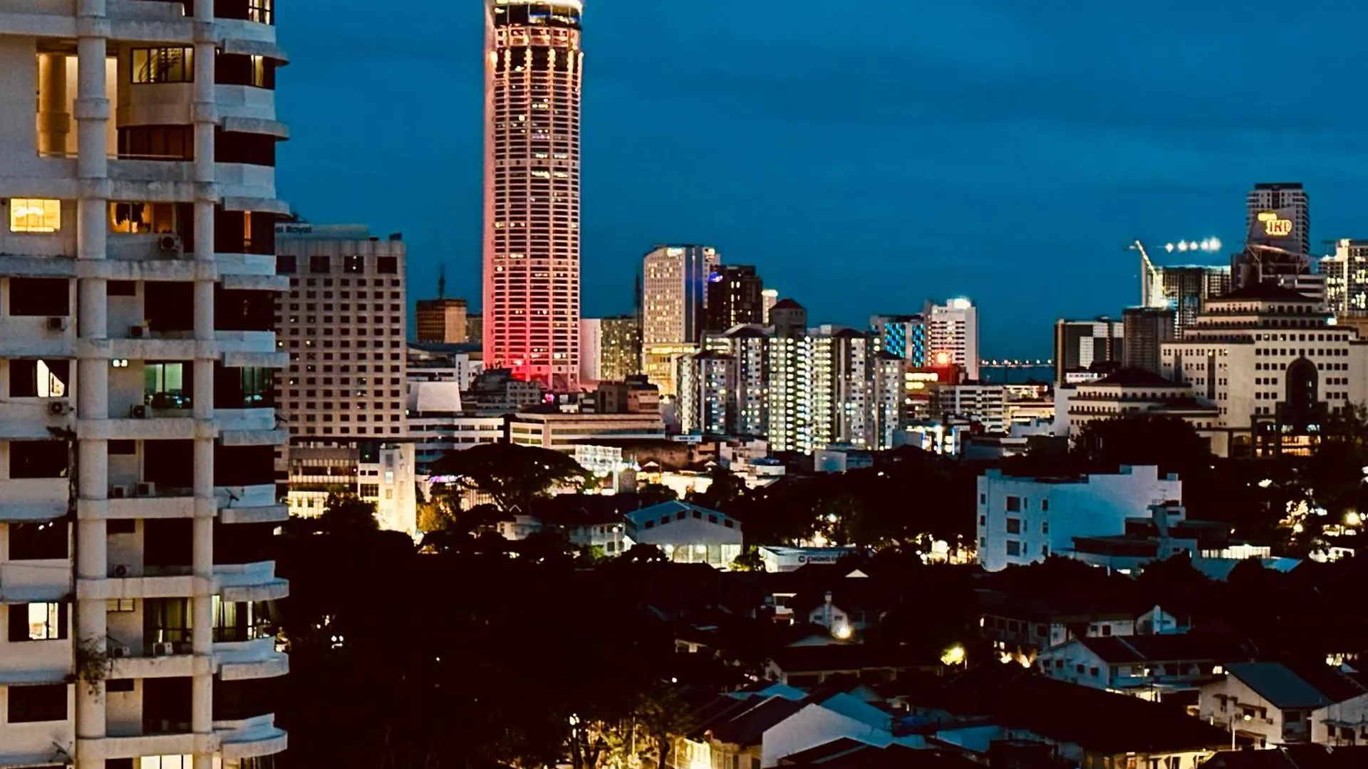 شقة 10Pax 3-Bedroom L Seaview L Georgetown L Gleneagles L Mansion One